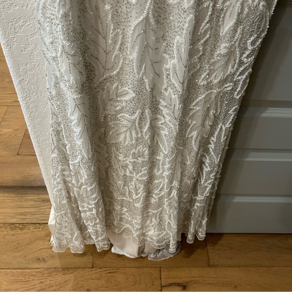 New Mac Duggal White Leaf Embroidered Beaded Gown - Picture 7 of 9